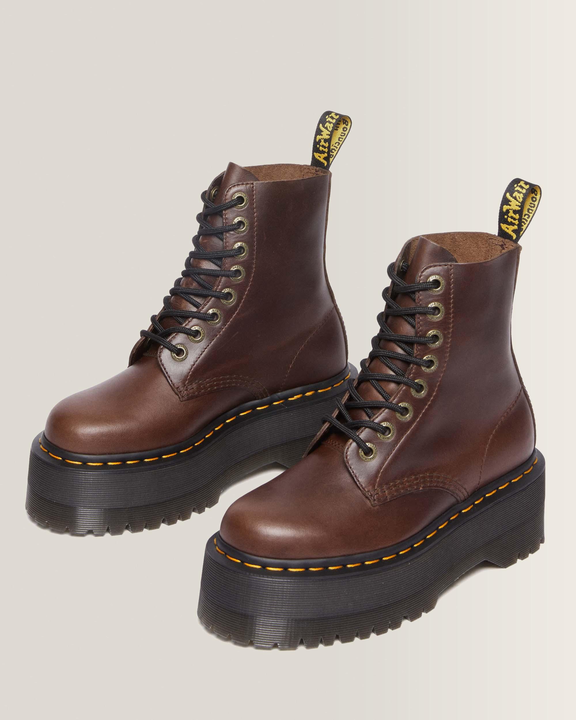 1460 Pascal Max Pull Up Leather Platform Boots
