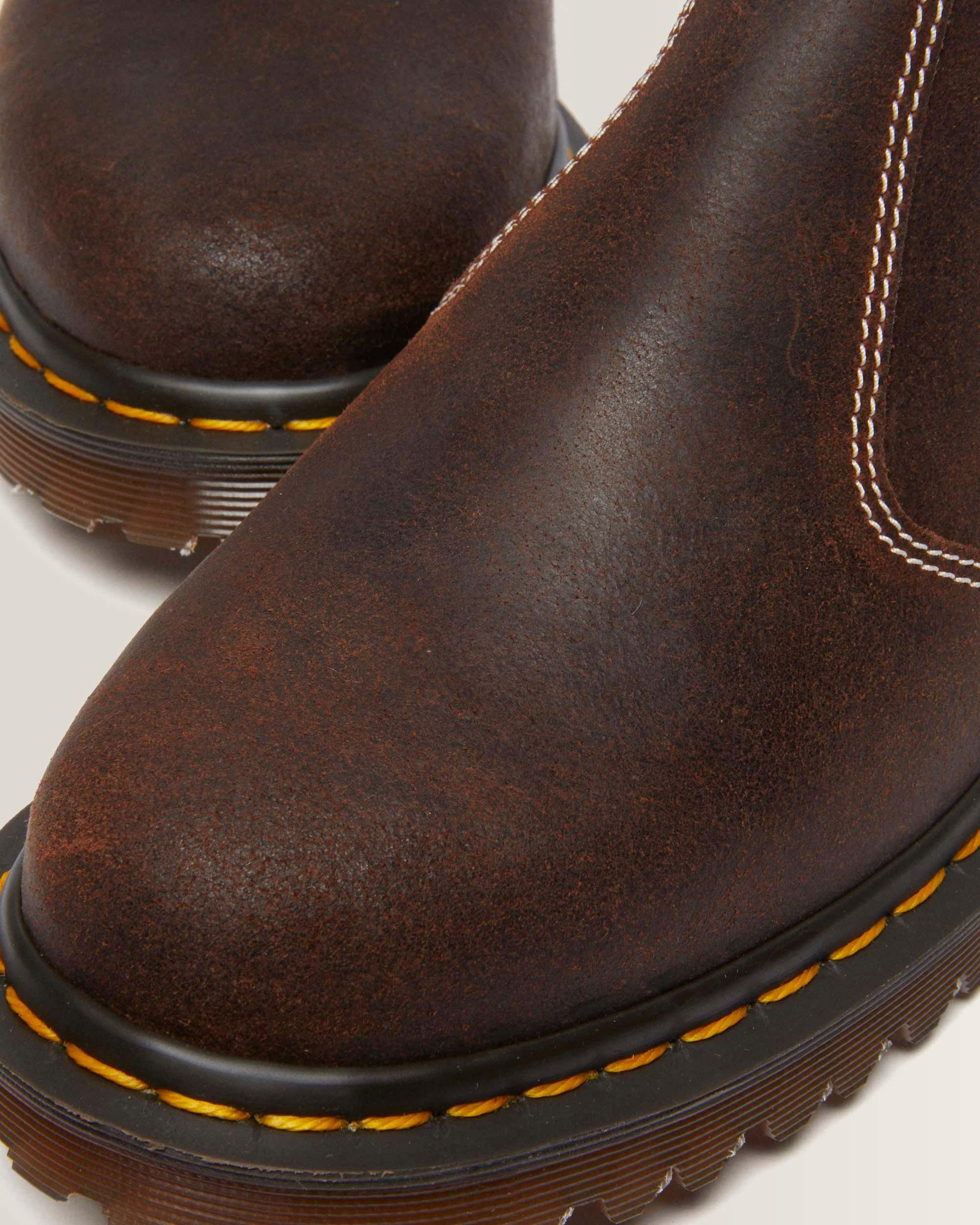 2976 Made in England Wax Commander Chelsea Boots
